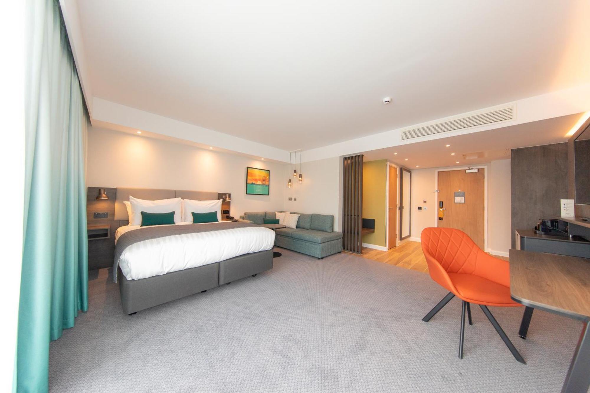 Holiday Inn Blackpool By Ihg エクステリア 写真