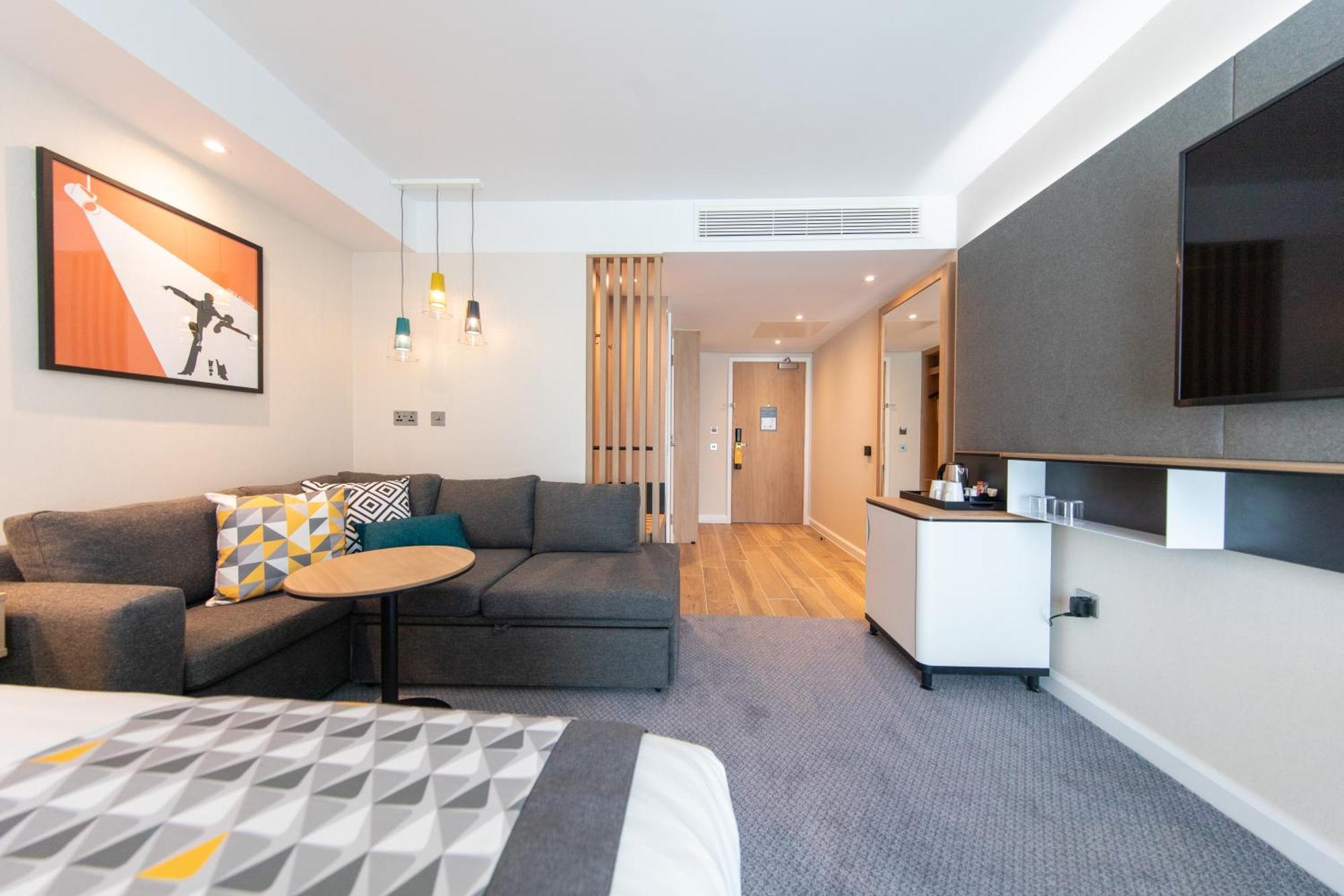 Holiday Inn Blackpool By Ihg エクステリア 写真