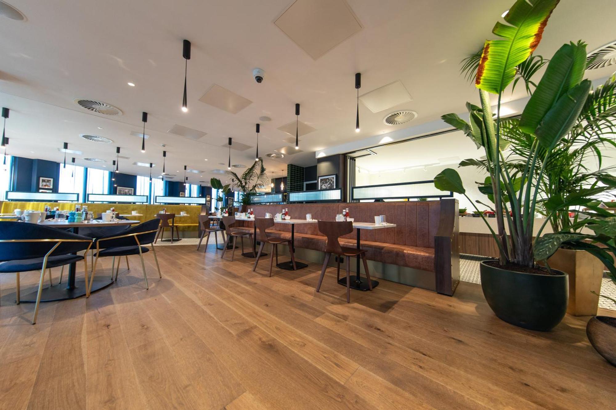 Holiday Inn Blackpool By Ihg エクステリア 写真